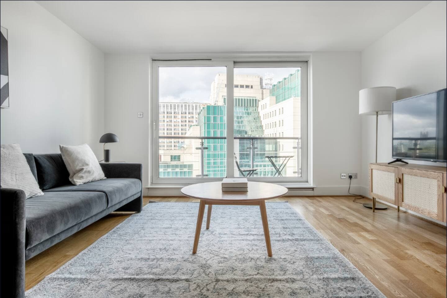 Pulat London apartment interior